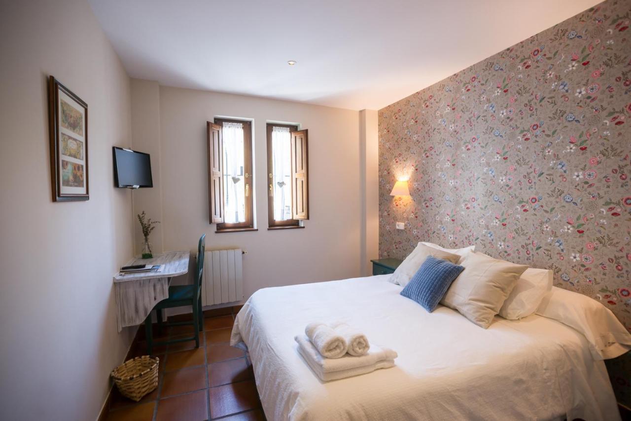 La Fuentona De Ruente Hotel Buitenkant foto